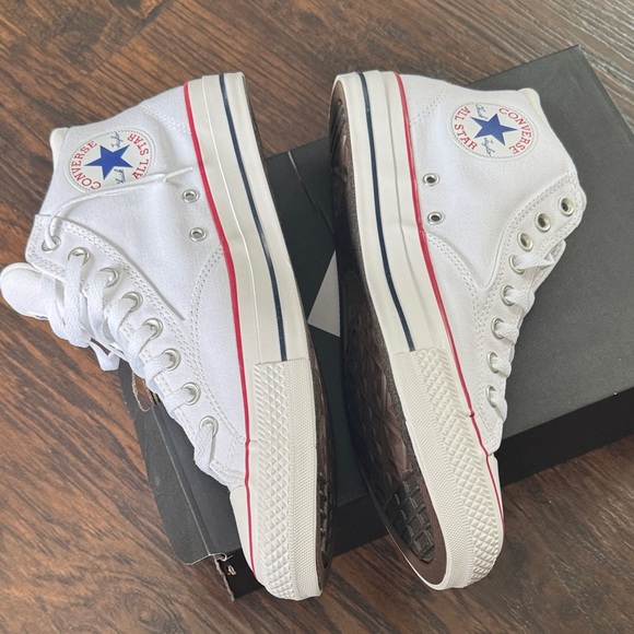 Converse Classic All Star White High-Tops with Red Accents, Men’s Size 12, NEW - Picture 11 of 13